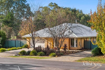 /international/au/47-elizabeth-street-campbells-creek-vic-151460928/