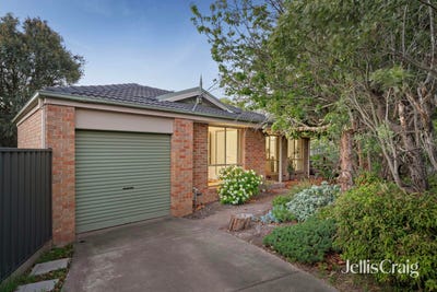 /international/au/28-bridges-avenue-mooroolbark-vic-152657588/