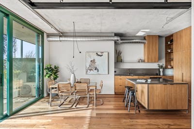 /international/au/601-12-duckett-street-brunswick-vic-151261008/