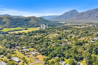 /international/au/18-20-claim-close-goldsborough-qld-204543812/