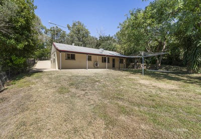 /international/au/13-hill-street-esk-qld-150841436/?lang=th