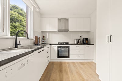 /international/au/3-2-4-rosaline-avenue-mount-waverley-vic-151027756/