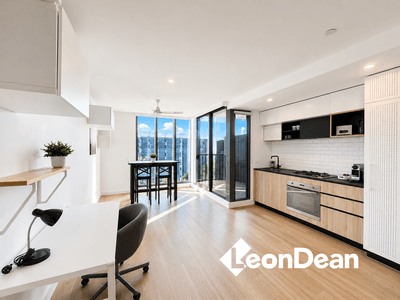 /international/au/503-93-flemington-road-north-melbourne-vic-152550812/