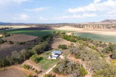 /international/au/405-flagstone-creek-road-carpendale-qld-152629308/