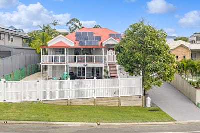 /international/au/12-culcross-drive-narangba-qld-151556504/