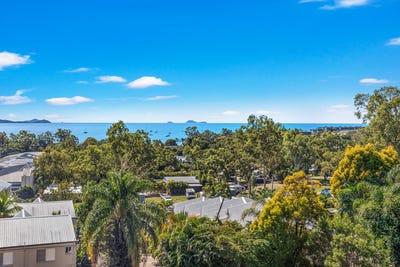 /international/au/38-6-eshelby-drive-cannonvale-qld-148541140/