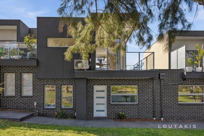 /international/au/4-14-lae-street-west-footscray-vic-152484648/