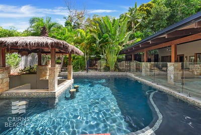 /international/au/9-lena-close-clifton-beach-qld-151500648/
