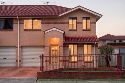 /international/au/4-17-19-douglas-road-quakers-hill-nsw-152268780/