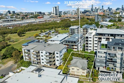 /international/au/35-bryden-street-windsor-qld-148395176/