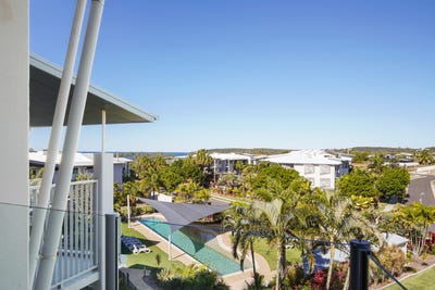 /international/au/125-9-11-beaches-village-circuit-agnes-water-qld-150846968/