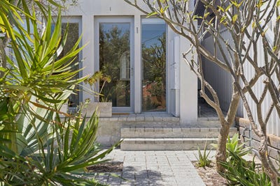 /international/au/1-280-charles-street-north-perth-wa-152632396/