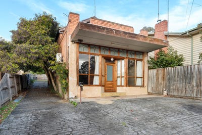 /international/au/10-helene-street-eltham-vic-148439264/