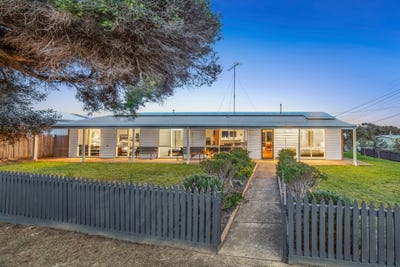 /international/au/1-altair-street-ocean-grove-vic-151276828/