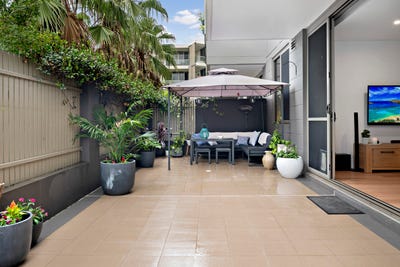 /international/au/49-79-91-macpherson-street-warriewood-nsw-150648700/