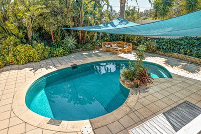 /international/au/3-capeview-crescent-hackham-sa-152214200/