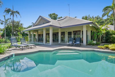 /international/au/71-mitre-street-port-douglas-qld-151174100/