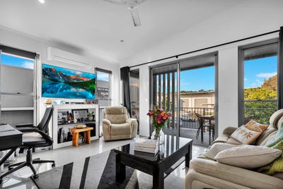 /international/au/6-9-exeter-way-caloundra-west-qld-505198324/