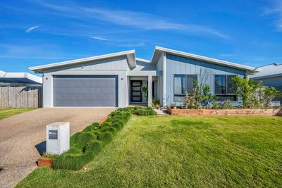 /international/au/12-burflower-street-mount-low-qld-148541192/