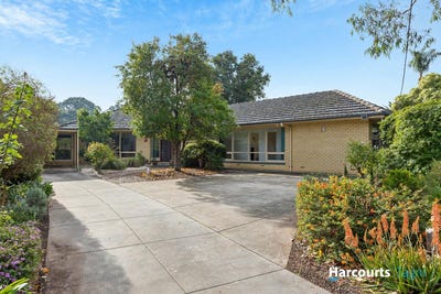 /international/au/15-serpentine-road-o-halloran-hill-sa-151352196/