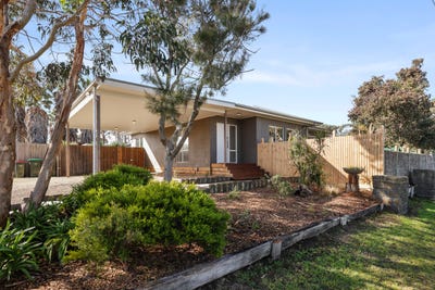 /international/au/1-41-43-first-avenue-cape-woolamai-vic-148572564/?lang=en