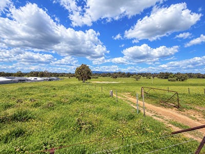 /international/au/62-table-top-road-thurgoona-nsw-204674048/