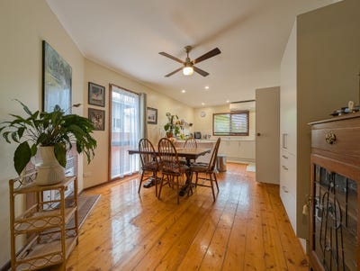 /international/au/6-scoresby-street-kerang-vic-150900696/