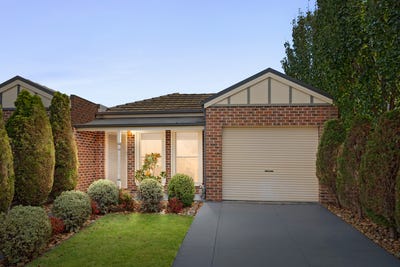 /international/au/19-christina-court-werribee-vic-151160380/
