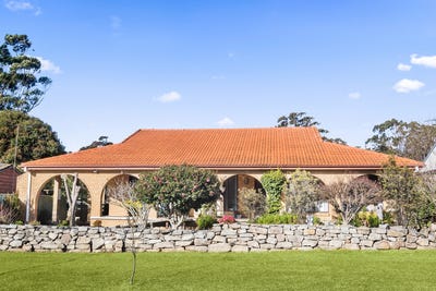 /international/au/13-elm-street-colo-vale-nsw-148372868/