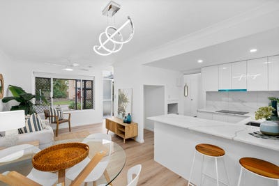/international/au/49-50-st-kevins-avenue-benowa-qld-148316856/