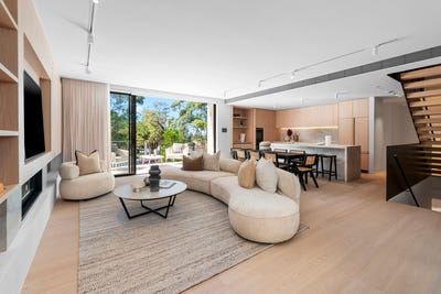 /international/au/61-bream-street-coogee-nsw-150904328/