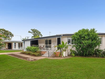 /international/au/27-kingussie-street-kenmore-qld-151456188/