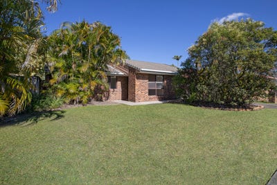 /international/au/23-montezuma-drive-burleigh-waters-qld-151449536/