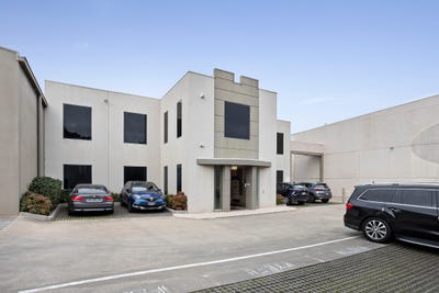 /international/au/7-2-fiveways-boulevarde-keysborough-vic-504899520/
