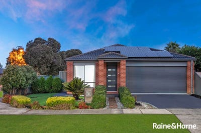 /international/au/29-hector-drive-cranbourne-vic-151270896/