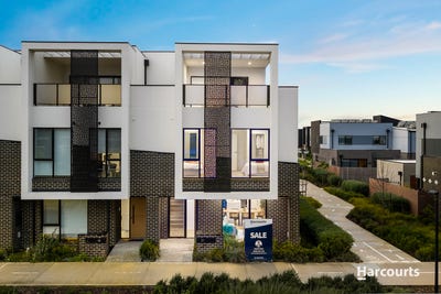 /international/au/21-crick-walk-burwood-east-vic-148514396/