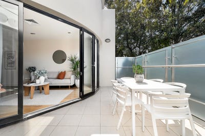 /international/au/15-48-balaclava-road-st-kilda-east-vic-152431756/