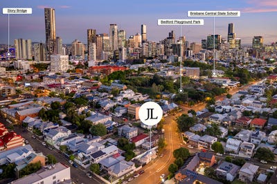 /international/au/259-water-street-spring-hill-qld-150977700/