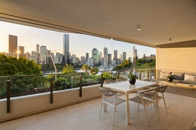 /international/au/8-river-terrace-kangaroo-point-qld-151189168/