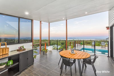 /international/au/27-shannons-drive-lammermoor-qld-150912188/