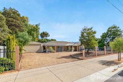 /international/au/1077-stebonheath-road-munno-para-west-sa-150758596/
