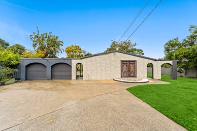 /international/au/34-forestglen-crescent-browns-plains-qld-151349208/