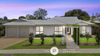 /international/au/21-belle-air-drive-bellmere-qld-152516128/