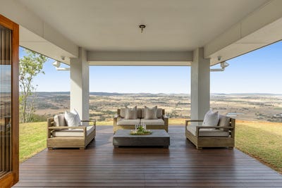 /international/au/40-panoramic-drive-preston-qld-151179980/