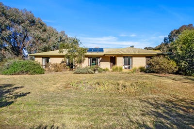 /international/au/46-48-madeline-street-numurkah-vic-150927152/
