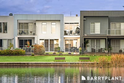/international/au/17-albatross-drive-pakenham-vic-151345308/