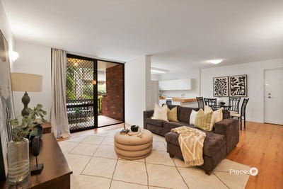 /international/au/4-26-rylatt-street-indooroopilly-qld-152556516/