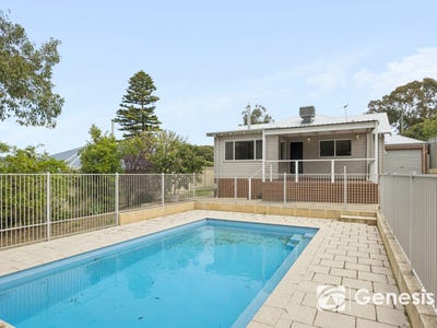 /international/au/11-harriott-street-willagee-wa-152521664/