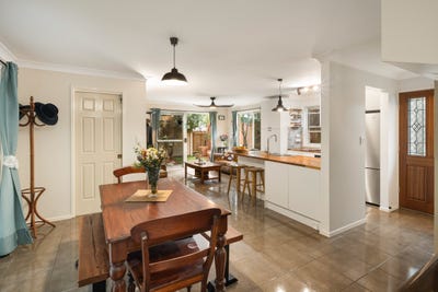 /international/au/2-34-wilkie-street-yeerongpilly-qld-152621504/