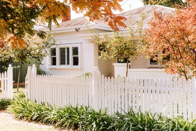 /international/au/346-macauley-street-south-albury-nsw-151206764/